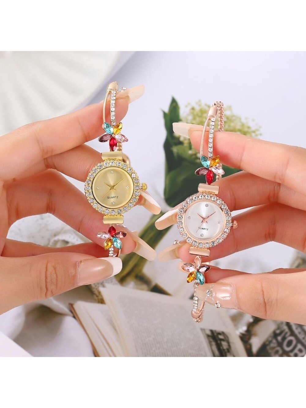 Women's Green Simple Floral Bracelet Watch Diamond Quartz Light Luxury Watch - Picture 6 of 6